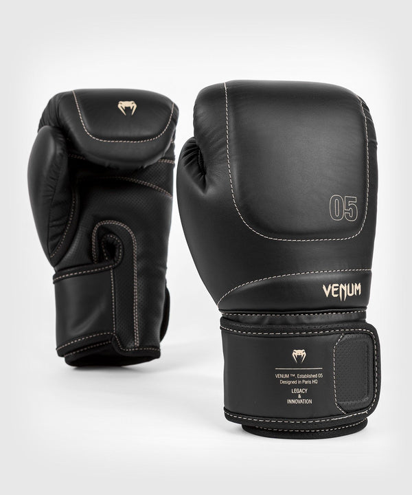 Boxing Gloves - Venum - 'Impact Evo' - Black