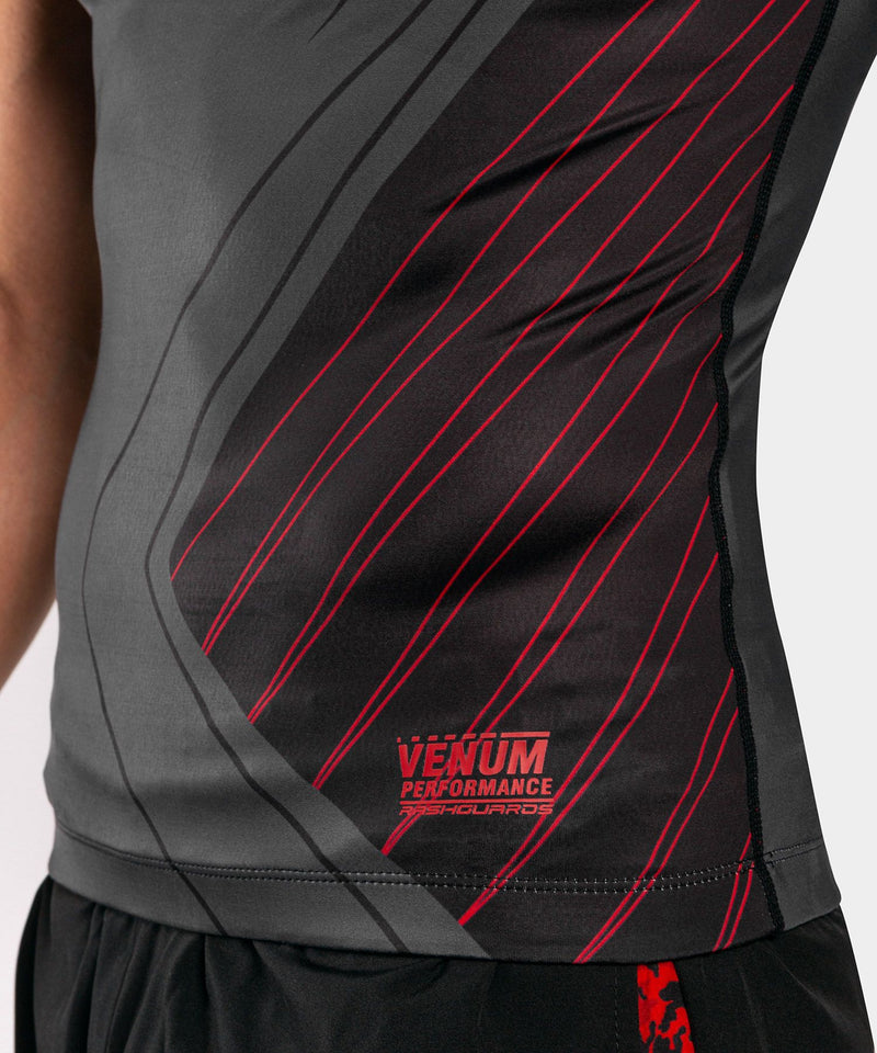 Rash Guard - Venum - 'Contender 5.0' - Black-Red - Short Sleeves