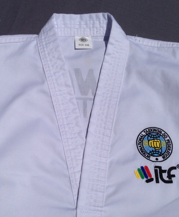 Taekwondo Uniform - Mighty Fist - 'Beginner' - White