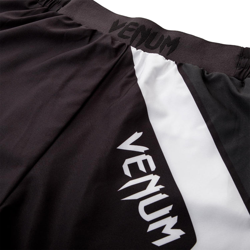 Training shorts - Venum - 'Contender 4.0' - Black-Grey-White