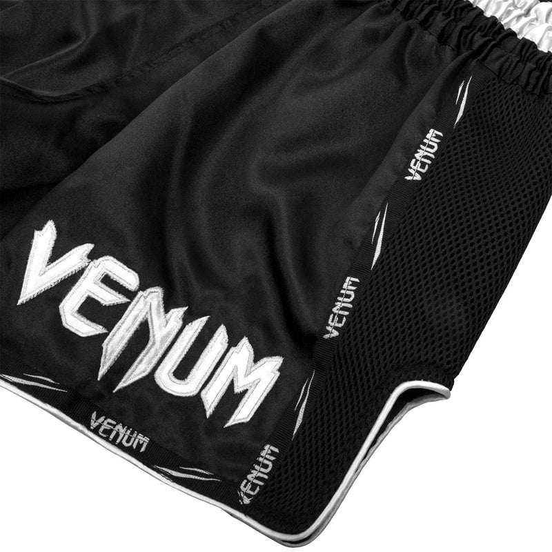 Muay Thai Shorts - Venum - 'Giant' - Black/White