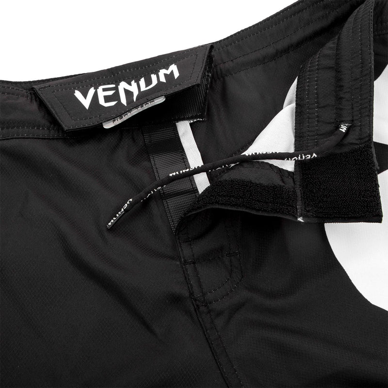 MMA Shorts - Venum - '3.0 Lightshorts' - Black-White