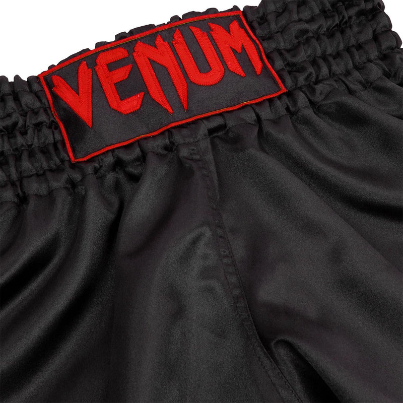 Muay Thai Shorts - Venum - 'Classic' - Black-Red